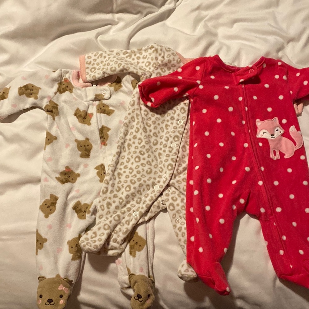 Bundle of 3 fleece newborn outfits